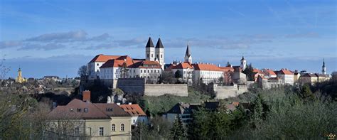 Veszprémi programok 2024 / 2025. Fesztiválok, rendezvények,。